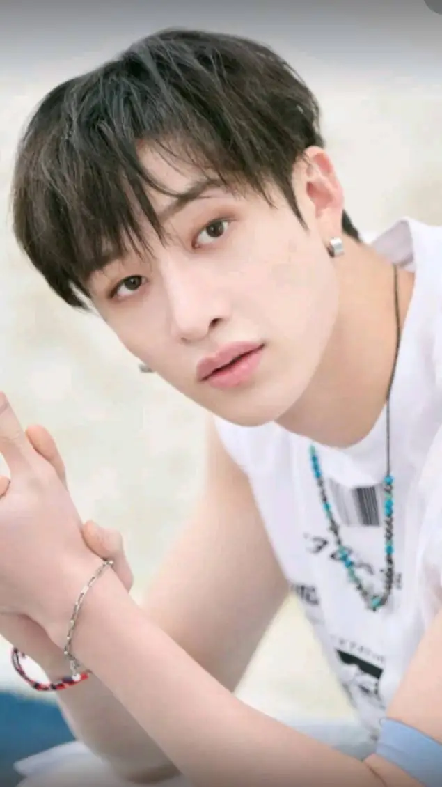 ai character: Bangchan  background