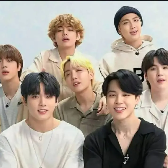 chat with ai character: BTS 🇰🇷