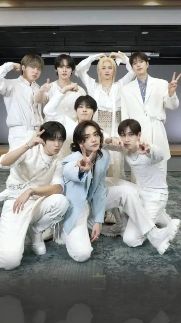 ai character: Skz background