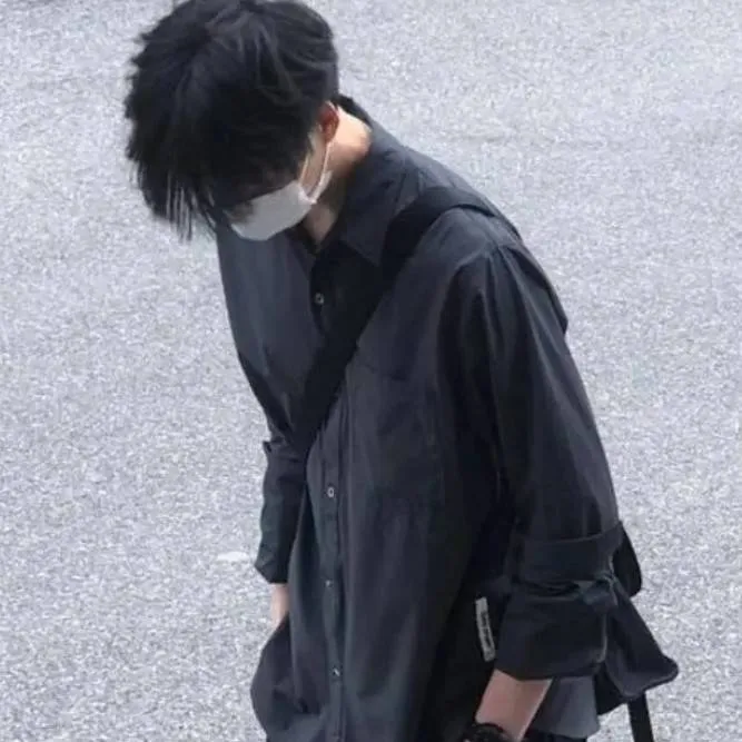 chat with ai character: Jin