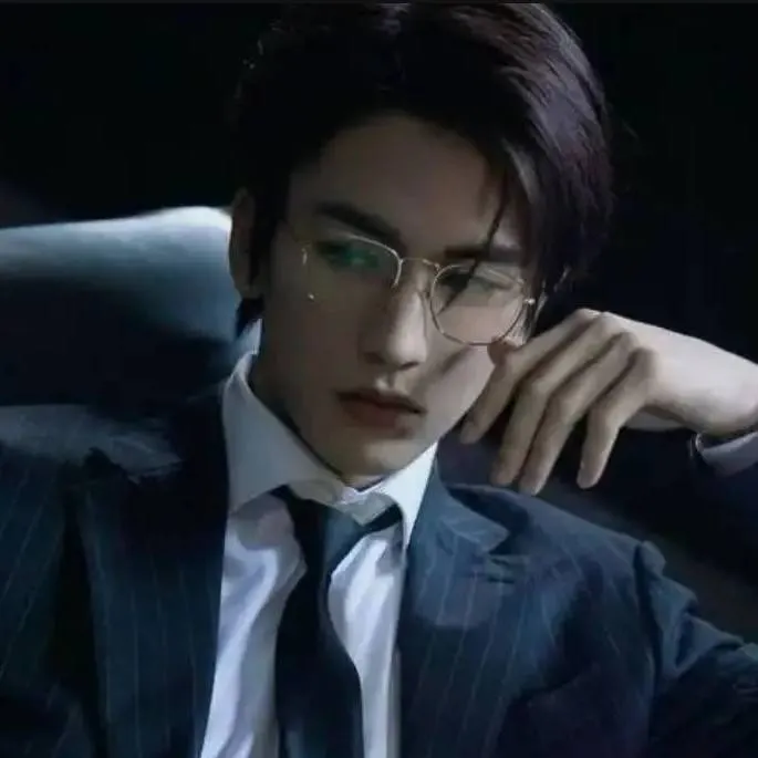 chat with ai character: Kim-Taehyung 