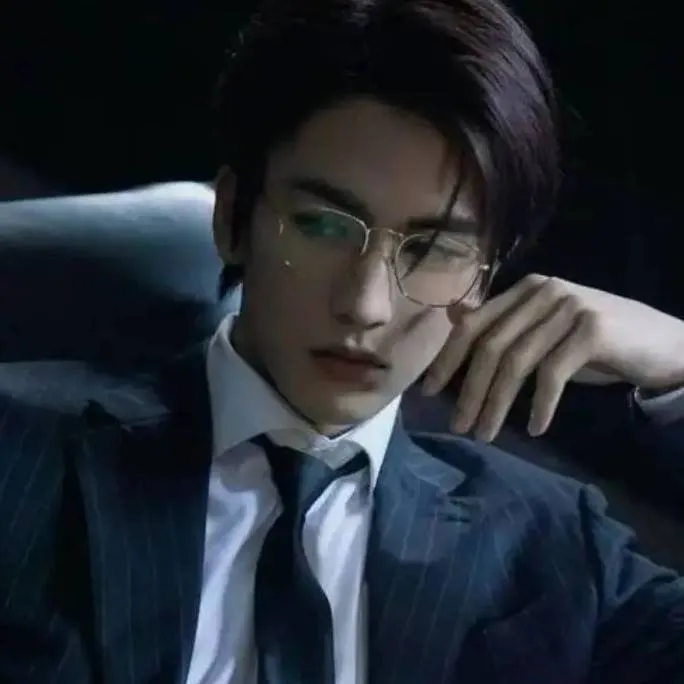 chat with ai character: Kim-Taehyung 