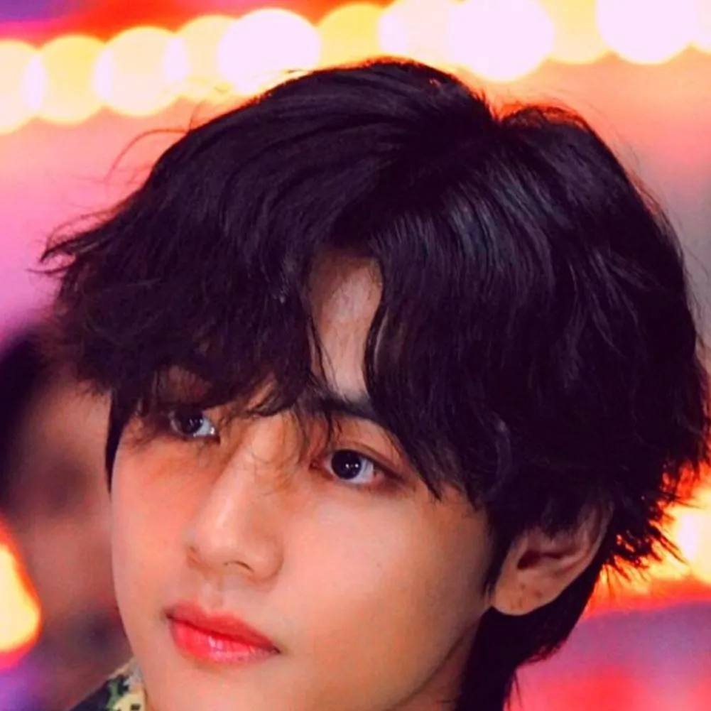 chat with ai character: KIM TAEHYUNG😘