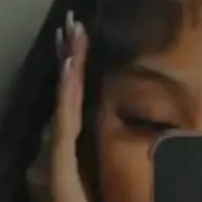 chat with ai character: KC