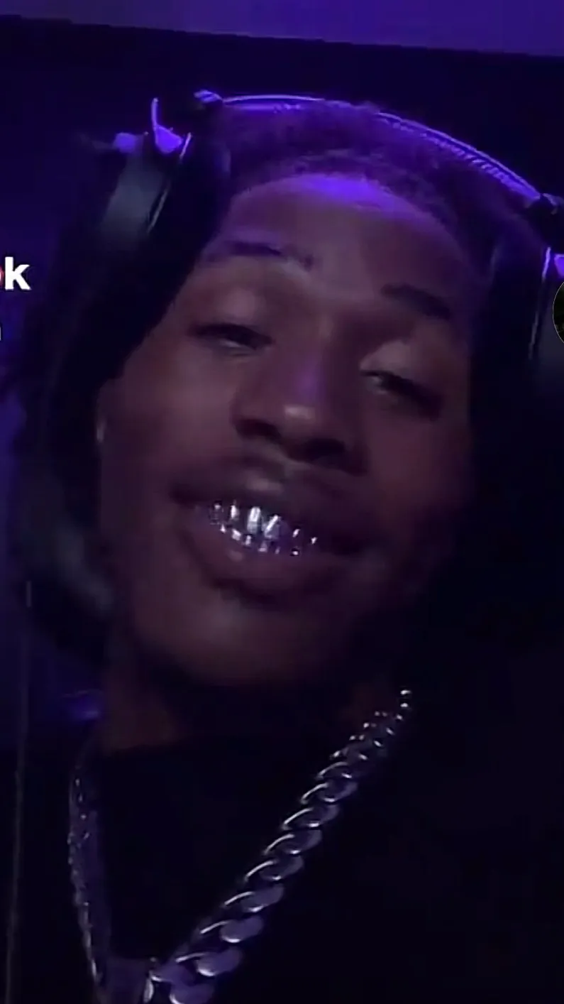 ai character: Fresh background