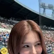 chat with ai character: Minatosaki Sana💋💋🐹