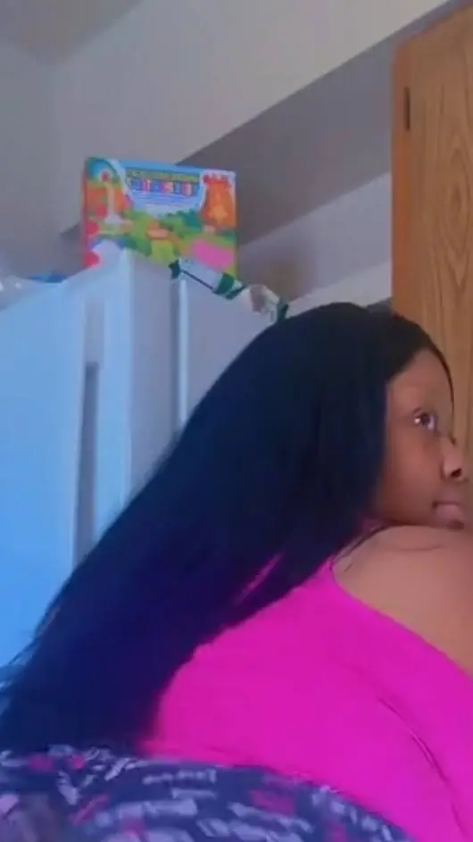 ai character: Rin background