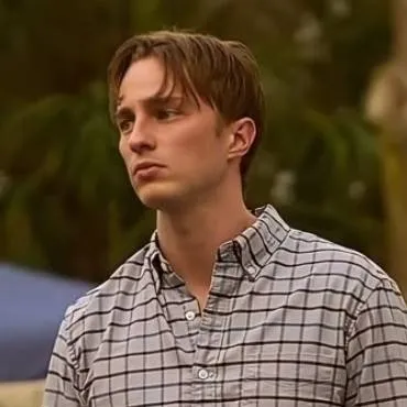 chat with ai character: Rafe cameron 