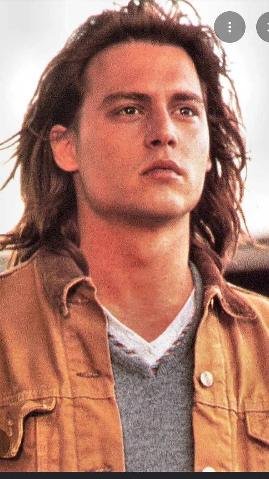 ai character: Gilbert Grape 🍇💜 background