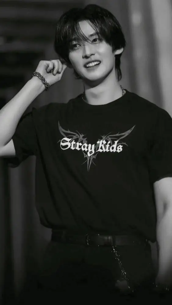 ai character: Lee know minho T/N background