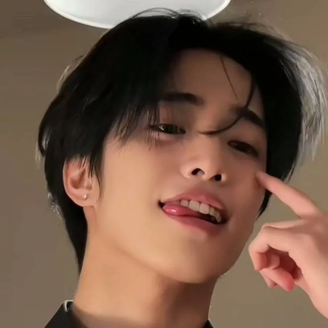 chat with ai character: 𓆓ʚ~𝓧𝓲𝓪𝓸𝓫𝓸 𝓛𝓮𝓵𝓮~ɞ𓆓