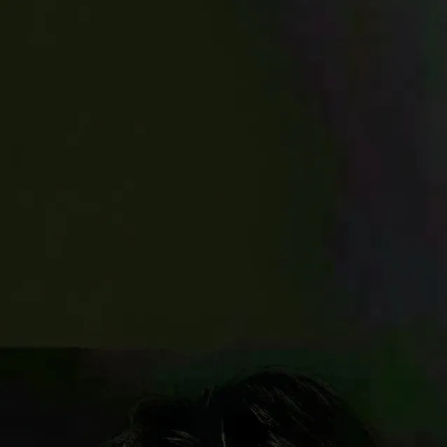 chat with ai character: justin 