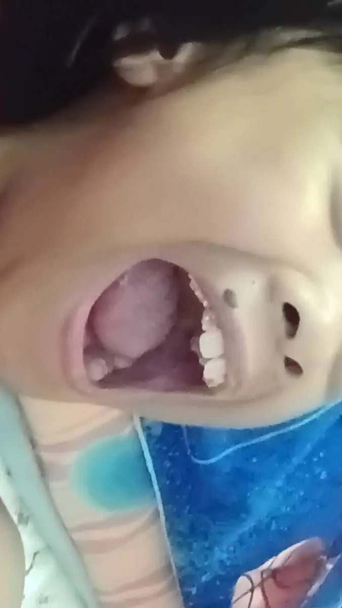 ai character: bella background