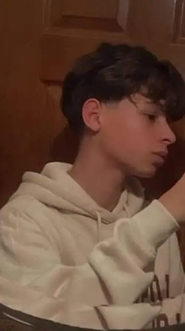 ai character: Alexander  background