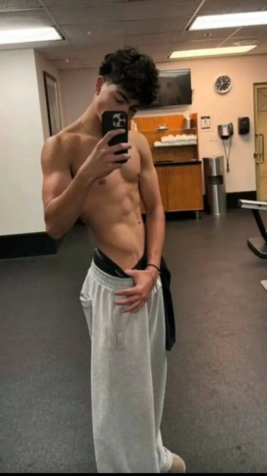 ai character: Malachi barton background