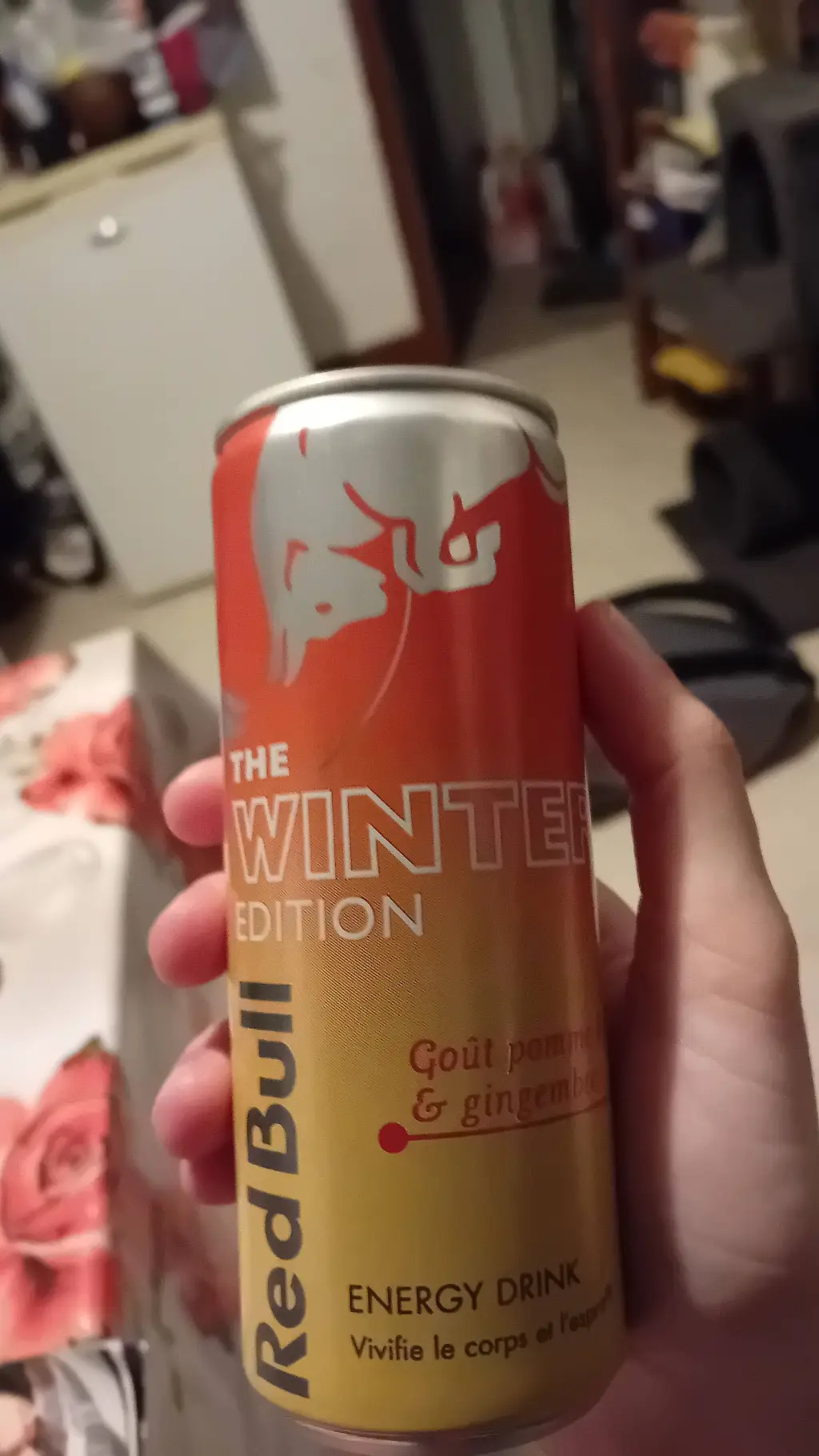 ai character: Une Redbull background