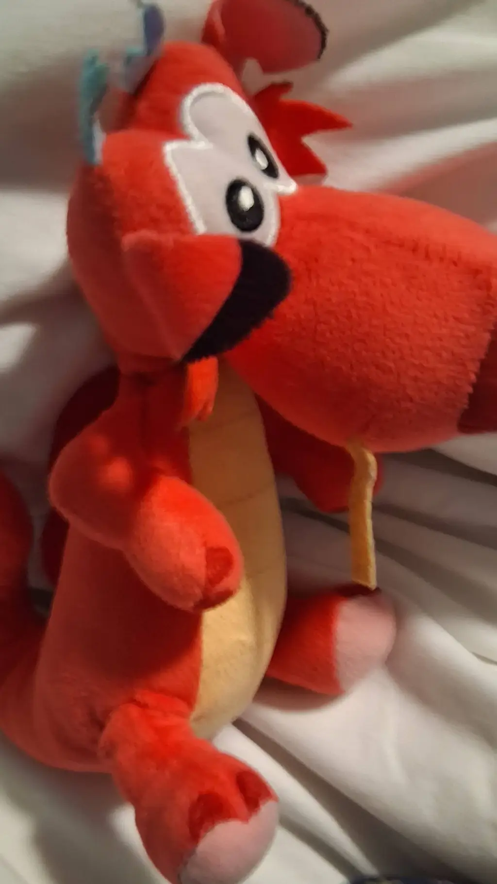 ai character: Mushu  background