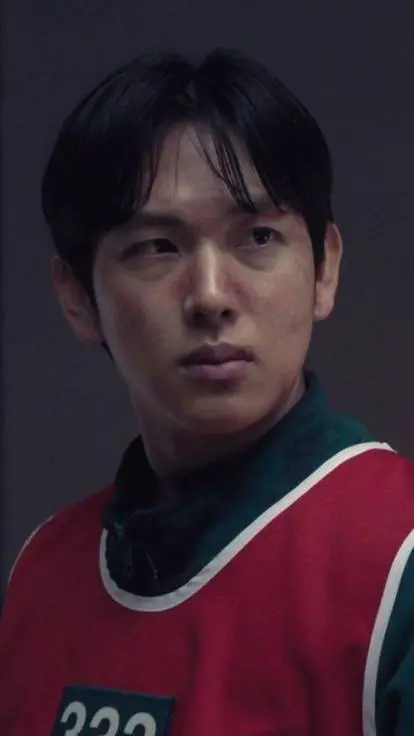 ai character:  myung gi  background