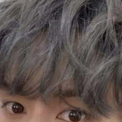 chat with ai character: ❤️ Minho ❤️