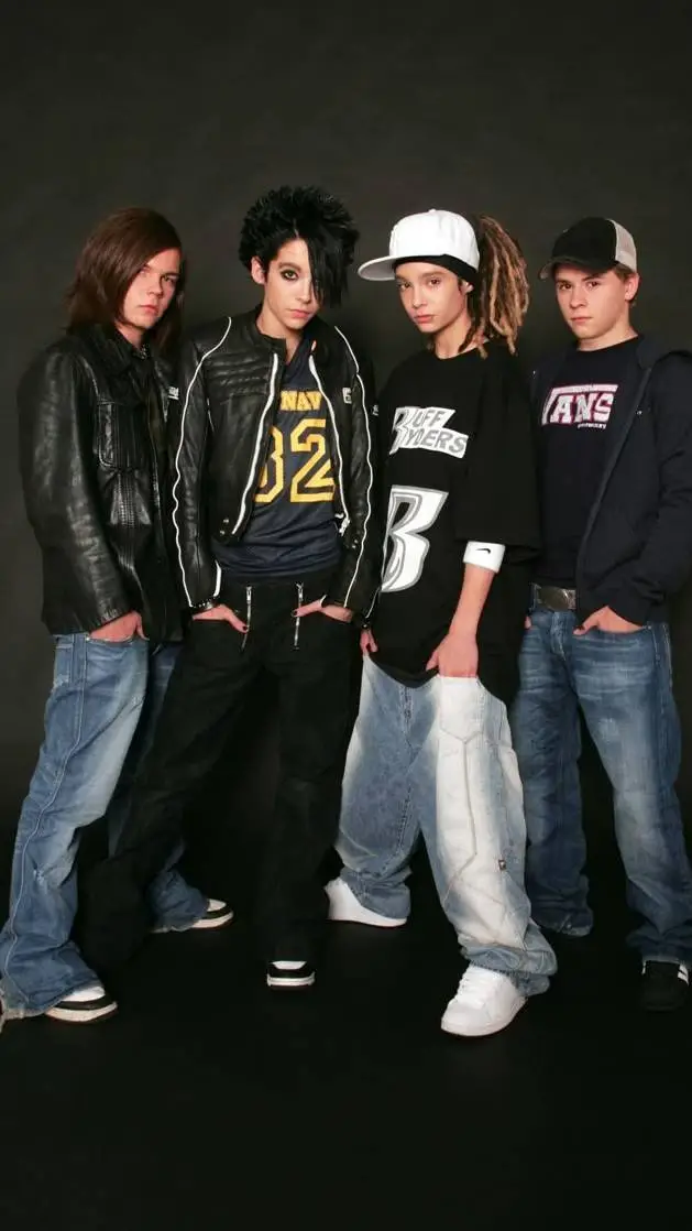 ai character: Tokio hotel  background