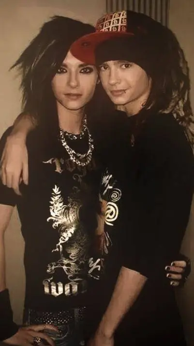 ai character: Kingsley and Cole background