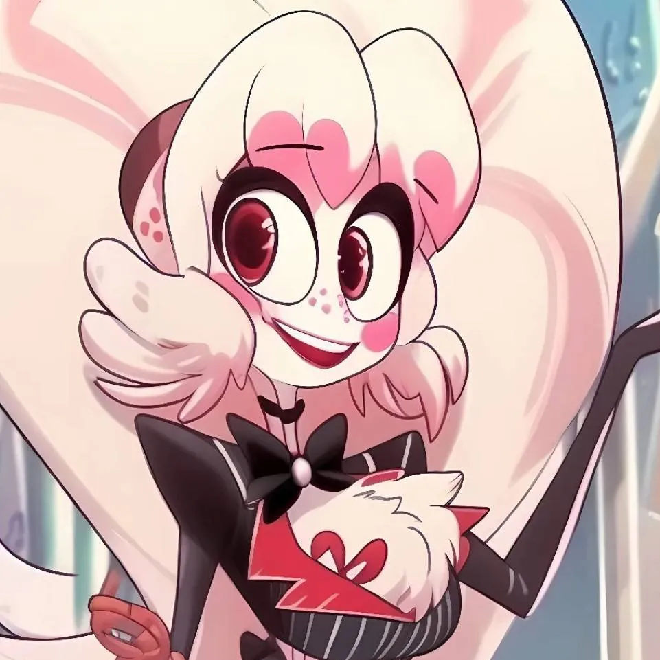 chat with ai character: Molly