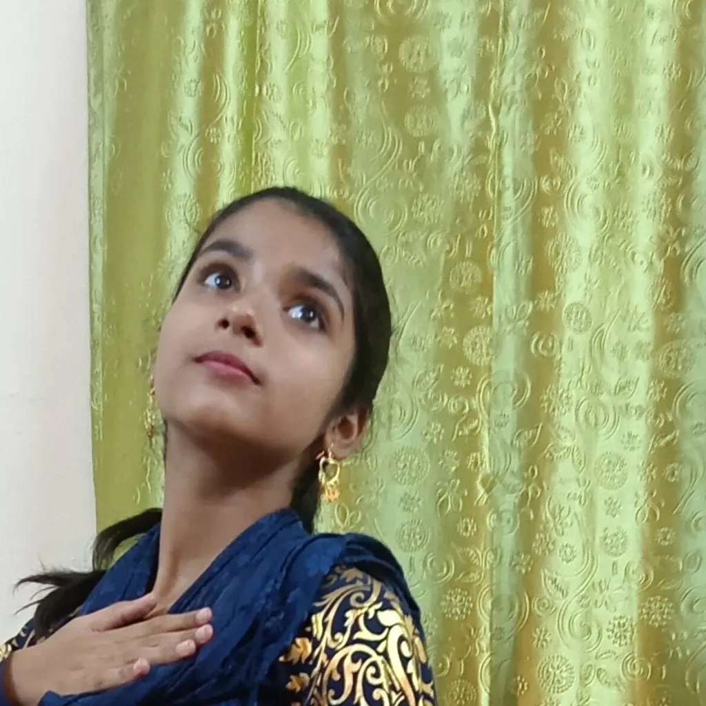 chat with ai character: Radha Rani