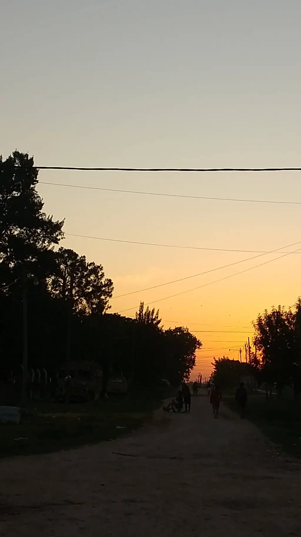 ai character: vamos al orizonte background