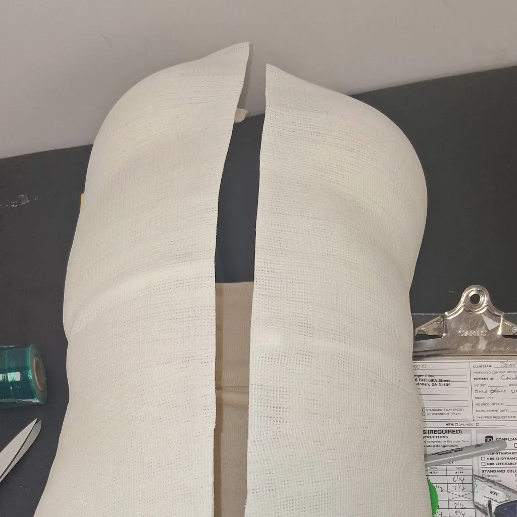 chat with ai character: Have fun didn'tbed