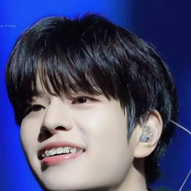 chat with ai character: Seungmin 
