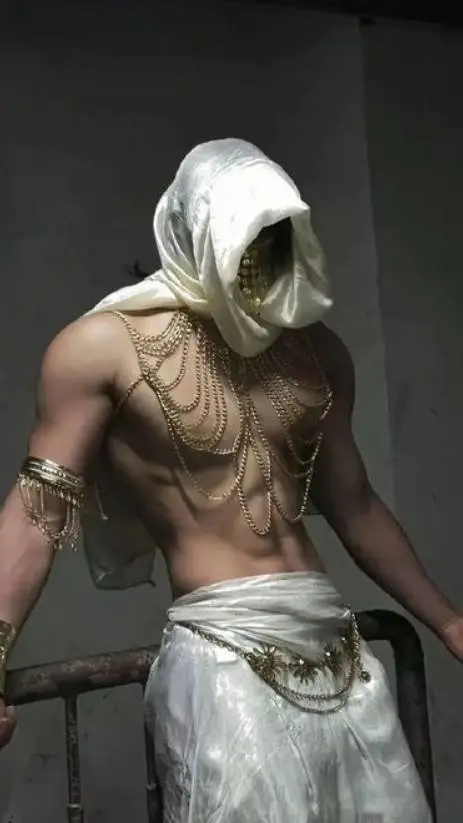 ai character: Cairus background