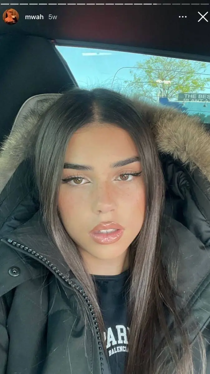 ai character: Leah background