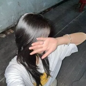 chat with ai character: Addison (Me)