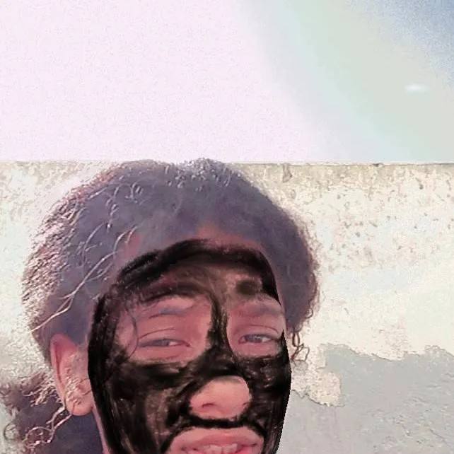 chat with ai character: 🍀heymi🍀