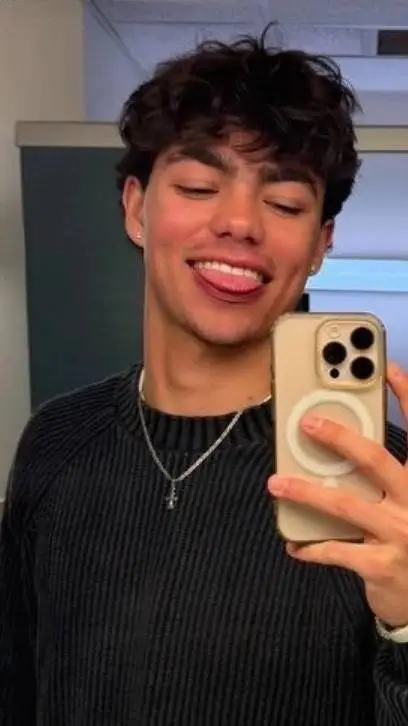 ai character: Malachi D Barton  background