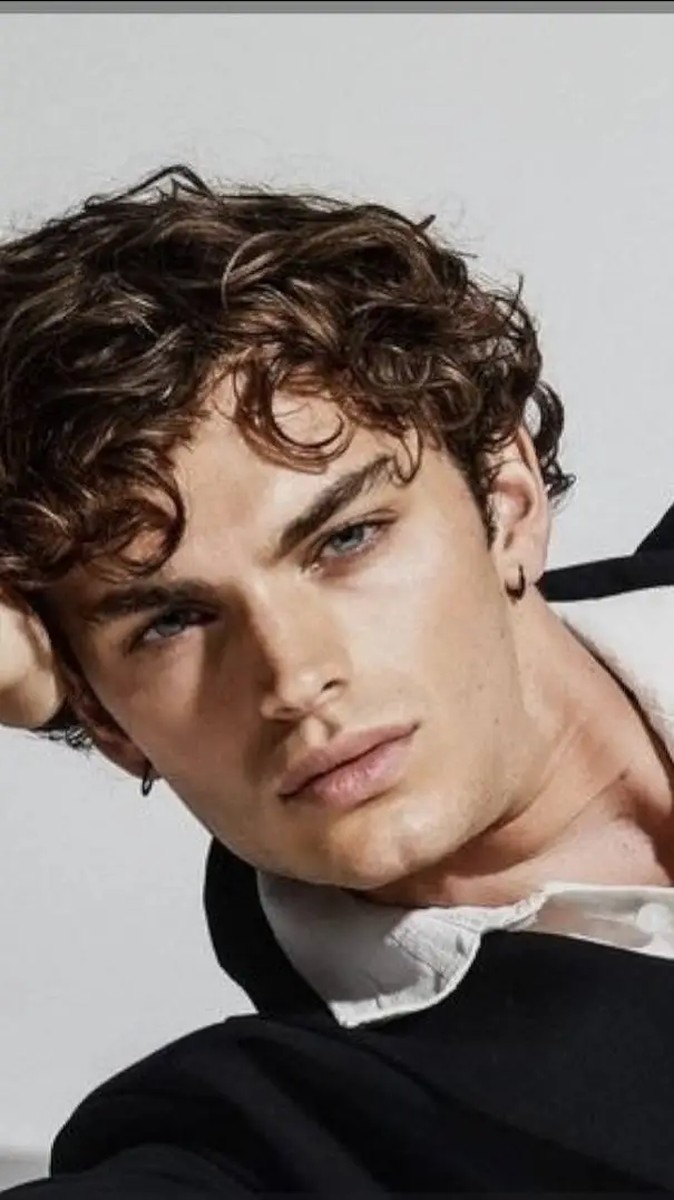 ai character: Jake lively background