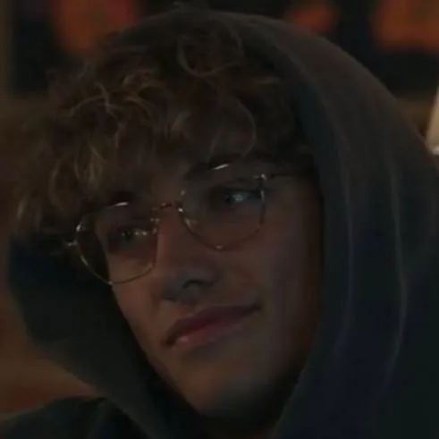 chat with ai character: Jeremiah Fisher