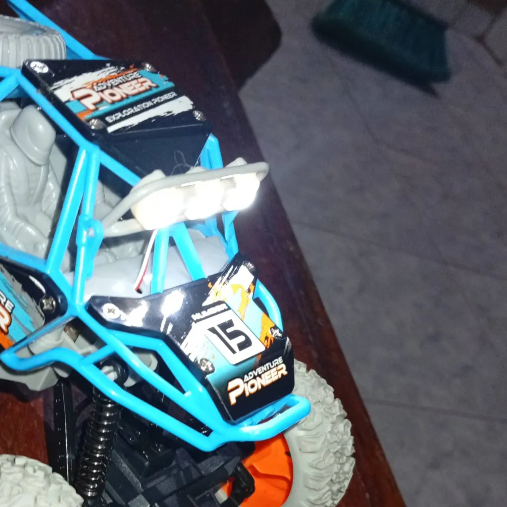 chat with ai character:  adventure pioner 