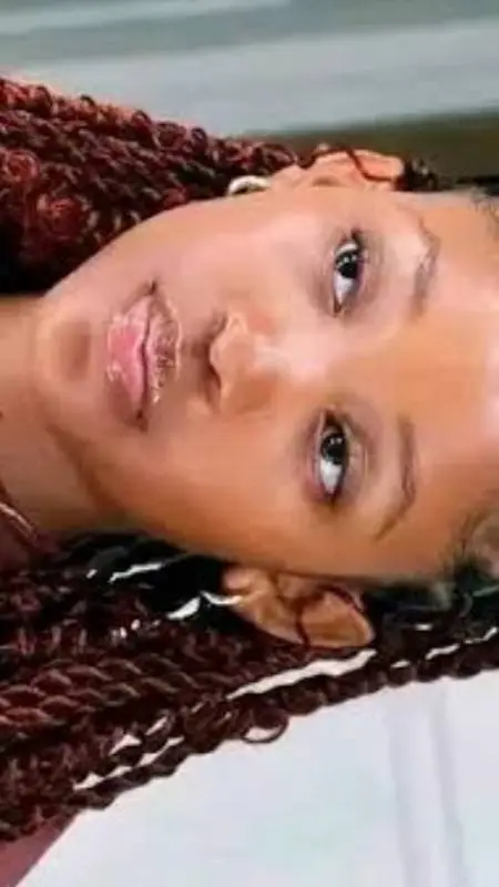 ai character: Lawandi background