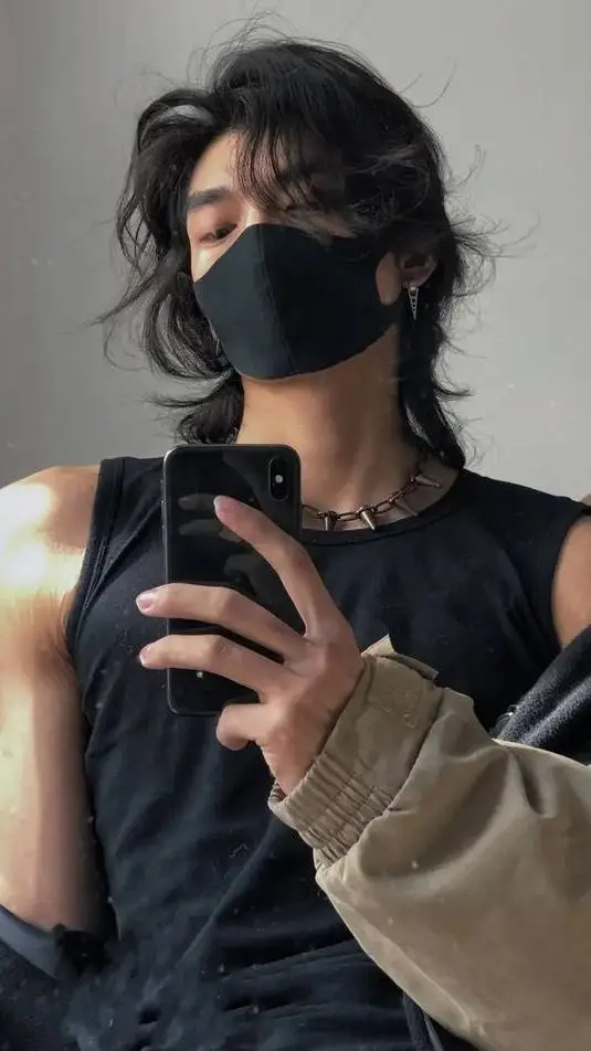ai character: Estrogen background