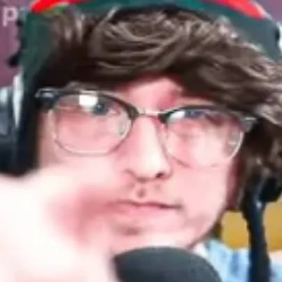 chat with ai character: kreekcraft mad