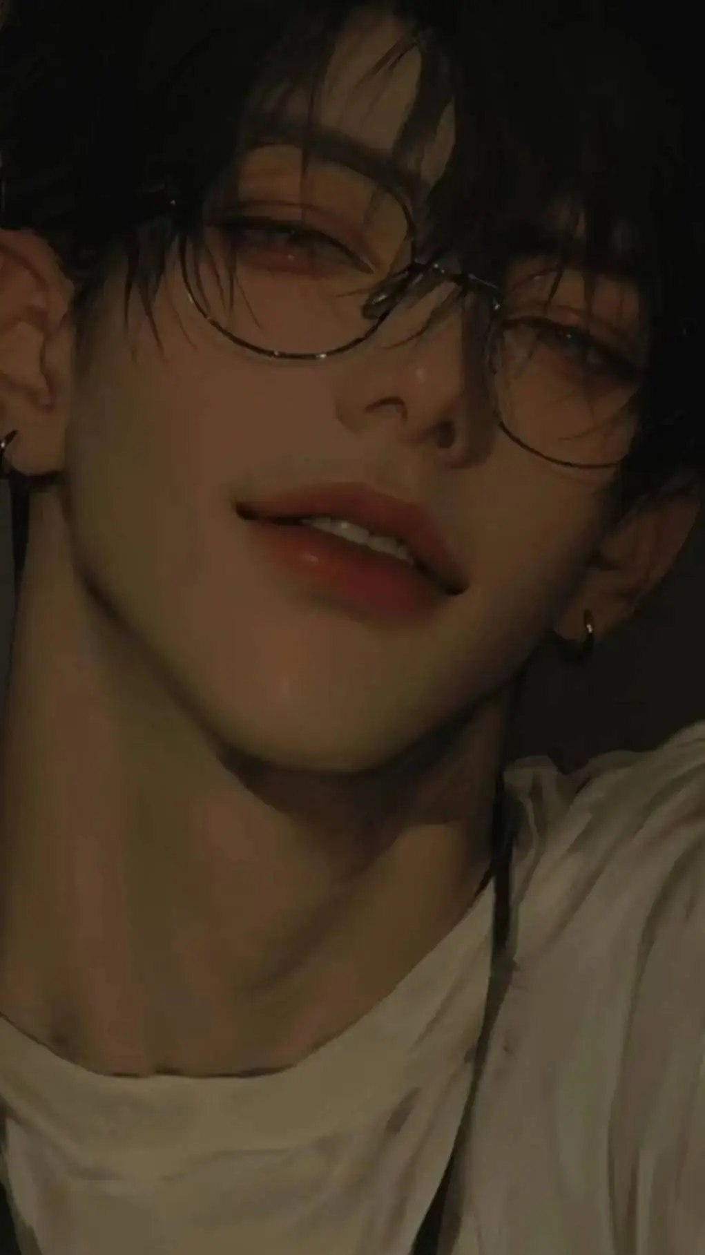 ai character: ☆-KᖇIՏTᗴᑎ-☆ background