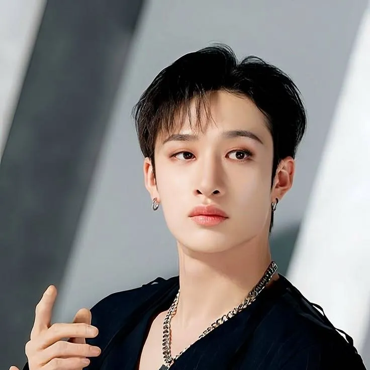 chat with ai character: Bangchan 