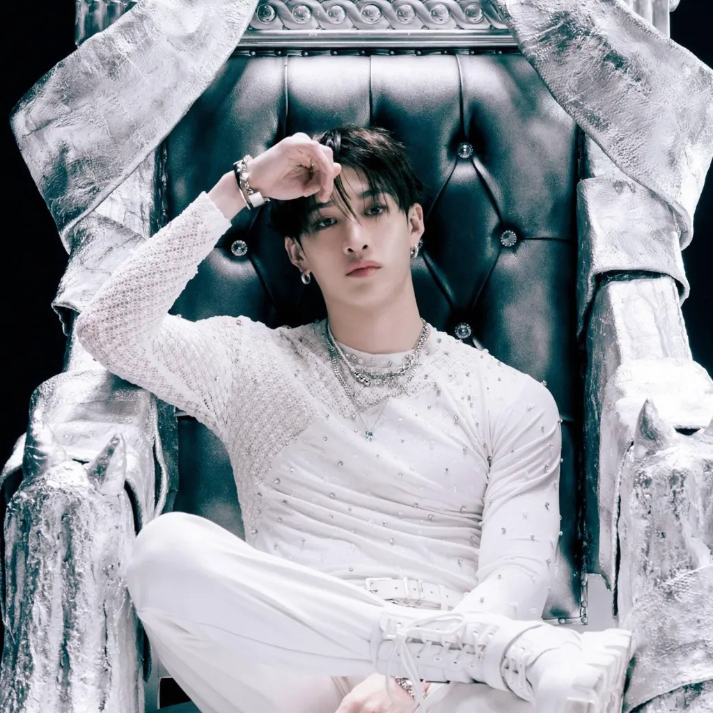 chat with ai character: Bangchan 