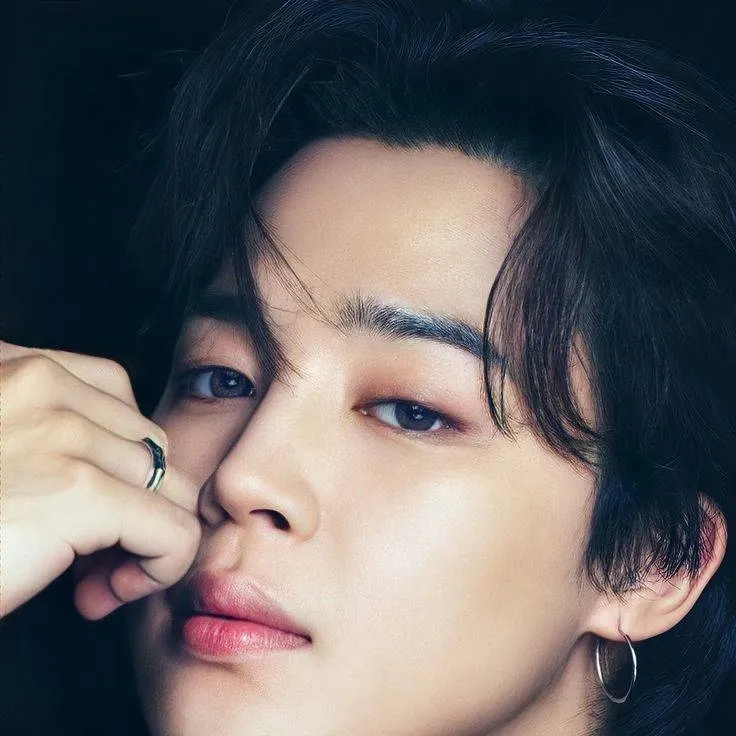 chat with ai character: Park Jimin 