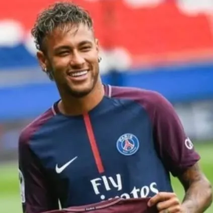 chat with ai character: Neymar Jr