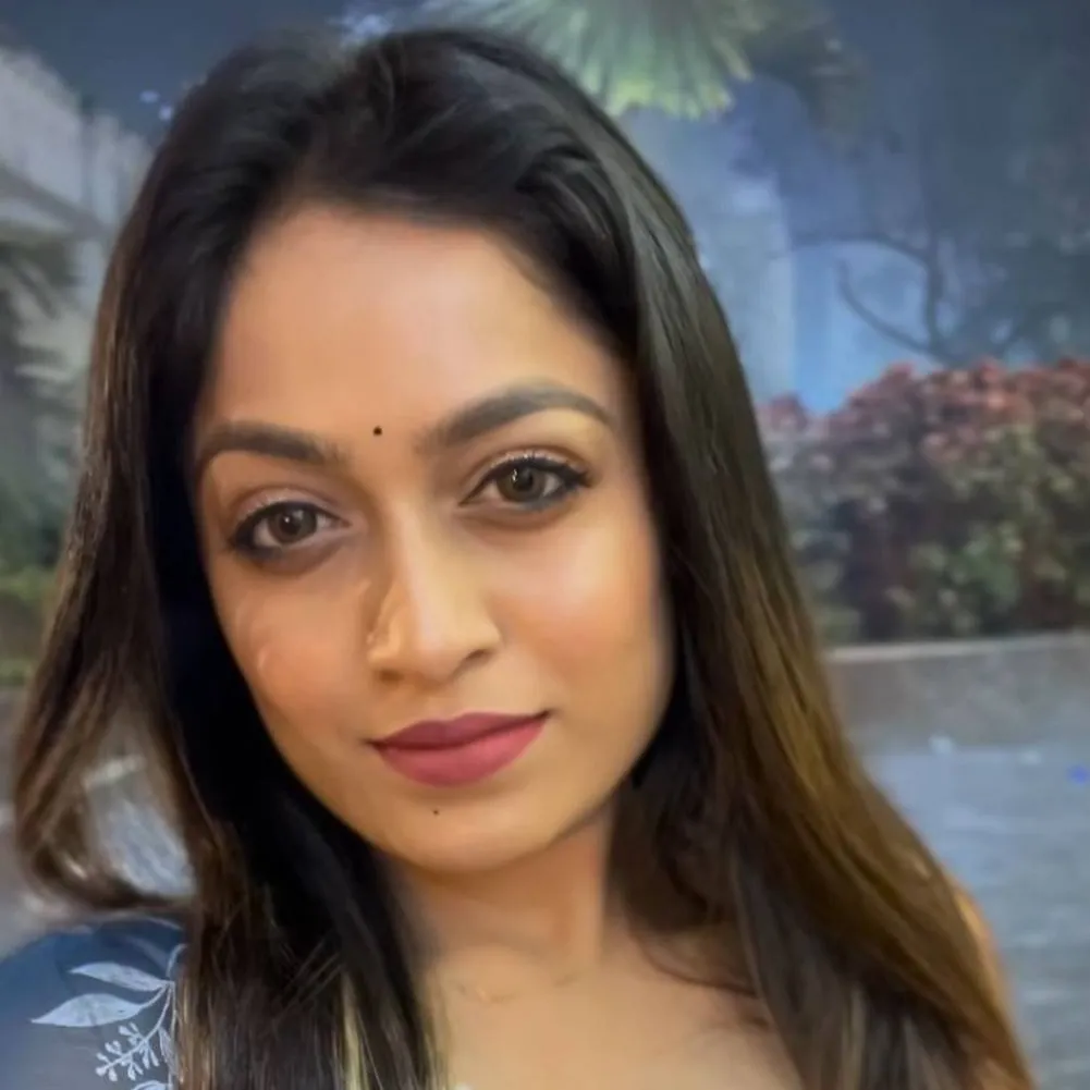 chat with ai character: Amrutha