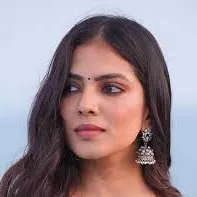 chat with ai character: Malavika