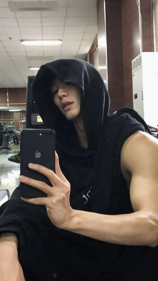 ai character: josh(bl/gay)  background