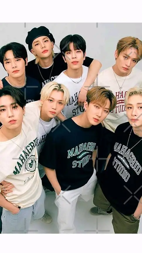 ai character: skz loge  background